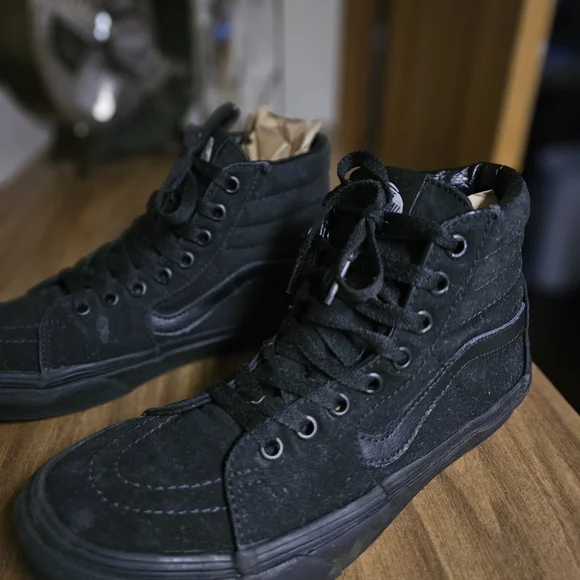 Vans Black High-Top Men's Sneakers - Picture 3 of 16